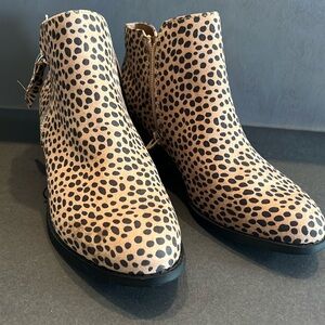 NWT leopard print ankle booties